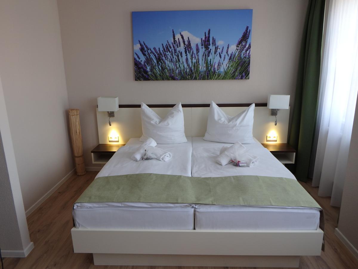 Garni Hotel Lavendelhof Науэн Экстерьер фото